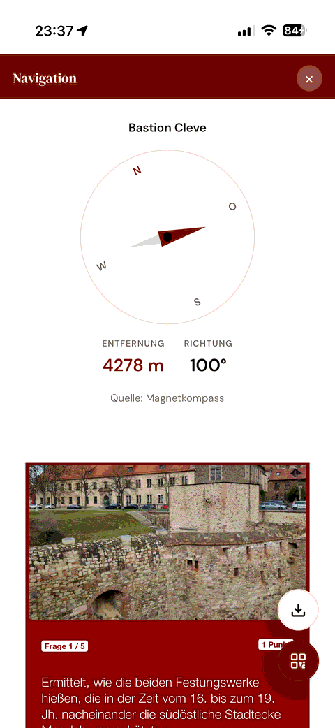 Kompass-Navigation der App: Richtungspfeil mit Entfernung und Gradangabe zur nächsten Station
